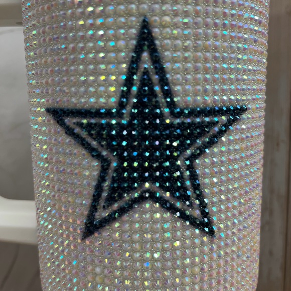 Dallas Cowboys Officially Licensed Game Day Rhinestone Bling 40 oz Tumbler - Picture 3 of 4